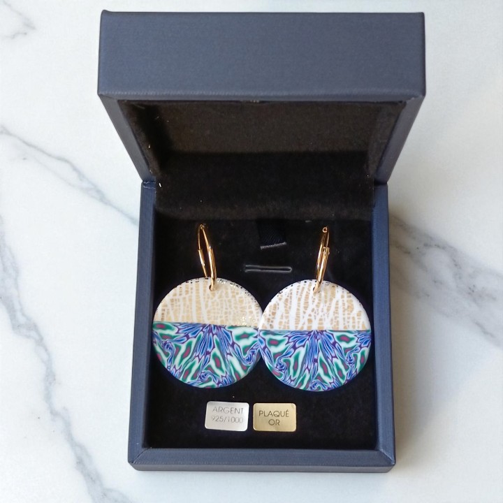 Boucles d'oreilles, pendants, pièce unique, artisan créateur, argile polymère, fimo, art, finesse, passion, délicatesse, ronde