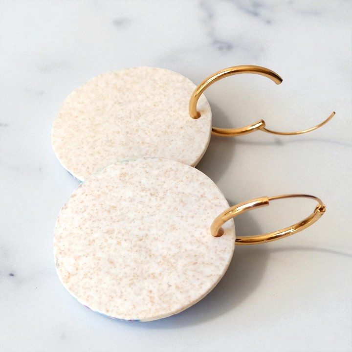 Boucles d'oreilles, pendants, pièce unique, artisan créateur, argile polymère, fimo, art, finesse, passion, délicatesse, ronde