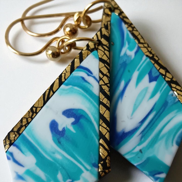 Boucles d'oreilles, pendants, pièce unique, artisan créateur, argile polymère, fimo, art, finesse, passion, délicatesse, marbré